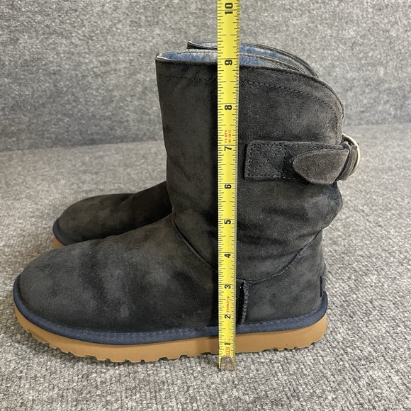 UGG Sheepskin Boots Remora Size 7 Navy Blue Suede Buckle Boots Warm Shoes - Picture 9 of 10